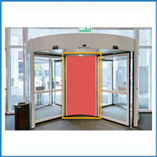 Branding Congress Center Aussen Drehtüre innen